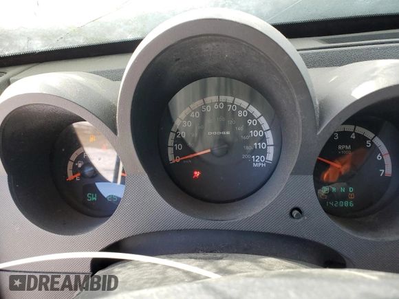 2010 Dodge Nitro Heat with VIN 1D4PU4GK4AW165374, listed as a Copart auction lot 45667655 with 142,086 mi miles and Salvage title. Bid and sale history available at DreamBid. Image 9.