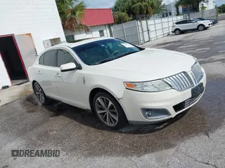 2009 Lincoln MKS with VIN 1LNHM93R69G613293, listed as a IAAI auction lot 42656144 with 177,162 mi miles and . Bid and sale history available at DreamBid. Image 1.