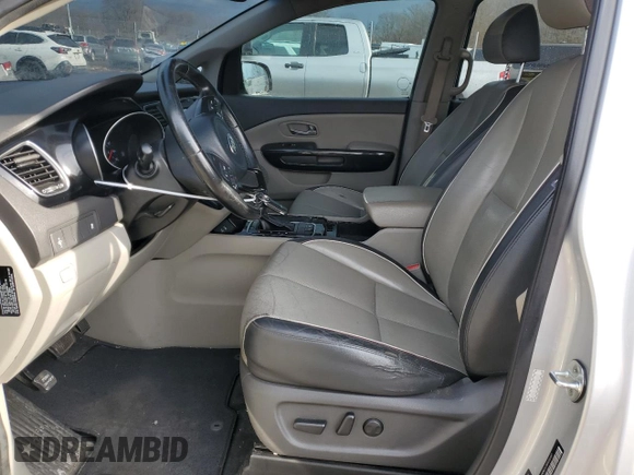 2015 Kia Sedona EX with VIN KNDMC5C18F6055487, listed as a Copart auction lot 47095305 with 221,310 mi miles and Salvage Title. Bid and sale history available at carsss.com. Image 7.