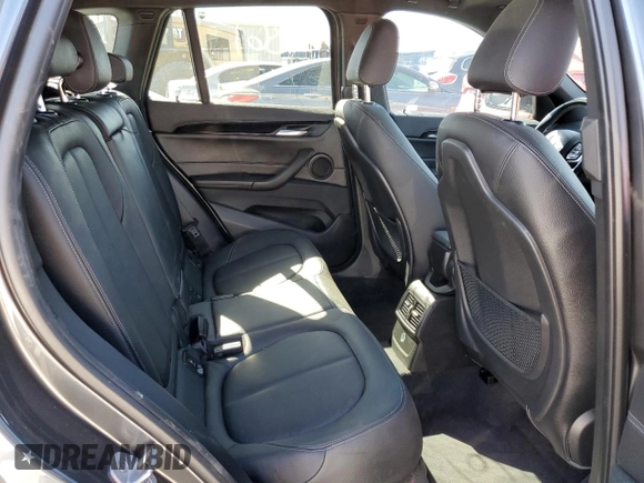 2018 BMW X1 xDrive28i with VIN WBXHT3C37J5K31096, listed as a Copart auction lot 62701112 with 40,361 mi miles. Bid and sale history available at carsss.com. Image 6.