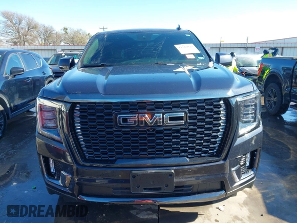 2023 GMC Yukon Denali Ultimate with VIN 1GKS2EKL6PR316634, listed as a IAAI auction lot 41366923 with 30,418 mi miles. Bid and sale history available at carsss.com. Image 13.