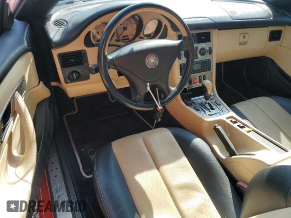 2003 Mercedes-Benz SLK 230 Kompressor with VIN WDBKK49F93F278588, listed as a Copart auction lot 58633785 with 82,409 mi miles and Salvage title. Bid and sale history available at DreamBid. Image 8.