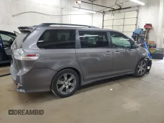 2017 Toyota Sienna SE with VIN 5TDXZ3DC2HS816940, listed as a Copart auction lot 52924865 with 205,900 mi miles and Salvage Title. Bid and sale history available at carsss.com. Image 3.
