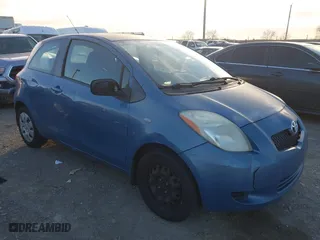 2008 Toyota Yaris with VIN JTDJT923785200928, listed as a IAAI auction lot 41871537 with 205,494 mi miles. Bid and sale history available at carsss.com. Image 1.
