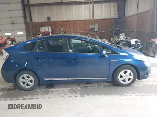 2010 Toyota Prius II with VIN JTDKN3DUXA0197379, listed as a IAAI auction lot 41915351 with 239,945 mi miles. Bid and sale history available at carsss.com. Image 13.