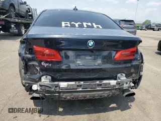 2019 BMW 5 Series 540i xDrive z VIN WBAJE7C55KWW20197, wystawiony jako Copart lot #58353645 z przebiegiem 50 431 mil mil oraz Szkoda całkowita • Salvage title. Historia ofert i sprzedaży dostępna na DreamBid. Obrazek 6.
