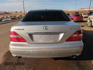 2004 Lexus LS 430 with VIN JTHBN36F040158835, listed as a Copart auction lot 49911385 with 204,326 mi miles and Salvage Title. Bid and sale history available at DreamBid. Image 6.