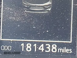 2016 Toyota Highlander XLE z VIN 5TDJKRFHXGS258923, wystawiony jako IAAI lot #42372340 z przebiegiem 181 438 mil mil oraz . Historia ofert i sprzedaży dostępna na DreamBid. Obrazek 15.