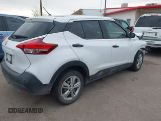 2020 Nissan Kicks S with VIN 3N1CP5BV8LL476537, listed as a IAAI auction lot 41536873 with 68,309 mi miles and . Bid and sale history available at carsss.com. Image 4.