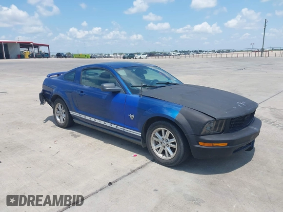 2009 Ford Mustang с VIN 1ZVHT80N595126582, выставлен на аукционе IAAI как лот 42414209 с пробегом 142 002 миль миль и . История ставок и продаж доступна на DreamBid. Изображение 1.