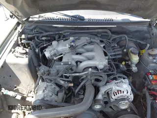 2002 Ford Mustang Standard с VIN 1FAFP40482F106251, выставлен на аукционе IAAI как лот 42262810 с пробегом 208 613 миль миль и . История ставок и продаж доступна на DreamBid. Изображение 10.
