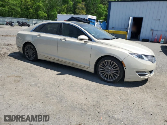 2014 Lincoln MKZ with VIN 3LN6L2G97ER821875, listed as a Copart auction lot 52415175 with 189,544 mi miles and Salvage Title. Bid and sale history available at DreamBid. Image 4.