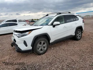 2023 Toyota RAV4 Hybrid LE z VIN JTMMWRFV5PD177685, wystawiony jako Copart lot #56052875 z przebiegiem 40 333 mil mil oraz Szkoda całkowita • Salvage title. Historia ofert i sprzedaży dostępna na DreamBid. Obrazek 1.
