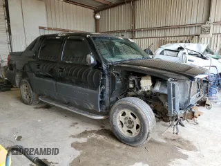 2003 Chevrolet Avalanche with VIN 3GNEK13T33G111841, listed as a Copart auction lot 71664204 with 216,045 mi miles and Salvage Title. Bid and sale history available at carsss.com. Image 4.