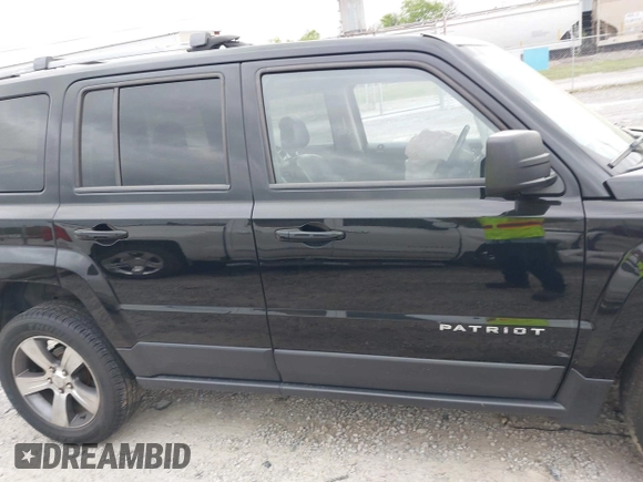 2017 Jeep Patriot High Altitude with VIN 1C4NJRFBXHD196064, listed as a IAAI auction lot 41912803 with 145,823 mi miles. Bid and sale history available at carsss.com. Image 14.