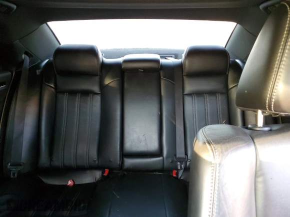 2017 Chrysler 300 S with VIN 2C3CCABG5HH628216, listed as a Copart auction lot 81404634 with 175,887 mi miles and Clean Title. Bid and sale history available at DreamBid. Image 10.
