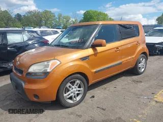 2011 Kia Soul + with VIN KNDJT2A25B7204987, listed as a IAAI auction lot 42011173 with Not Provided miles and . Bid and sale history available at DreamBid. Image 17.