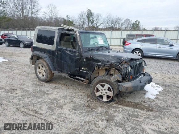 2007 Jeep Wrangler Sahara z VIN 1J8FA54107L202622, wystawiony jako IAAI lot #41391138 z przebiegiem 251 388 mil mil oraz . Historia ofert i sprzedaży dostępna na DreamBid. Obrazek 1.