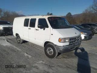 1995 Dodge Cargo with VIN 2B7HB21Y4SK545486, listed as a IAAI auction lot 41307415 with 204,484 mi miles. Bid and sale history available at carsss.com. Image 1.