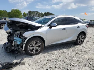 2024 Lexus RX 350 z VIN 2T2BAMBA6RC038088, wystawiony jako Copart lot #53776565 z przebiegiem 18 548 mil mil oraz Szkody całkowita. Historia ofert i sprzedaży dostępna na DreamBid. Obrazek 1.