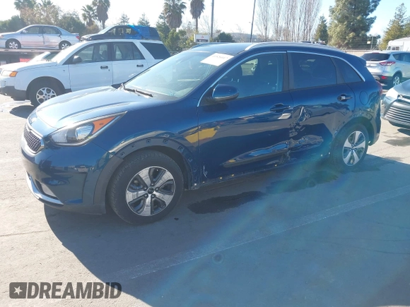 2017 Kia Niro LX with VIN KNDCB3LCXH5075222, listed as a IAAI auction lot 41526017 with 114,309 mi miles. Bid and sale history available at carsss.com. Image 19.