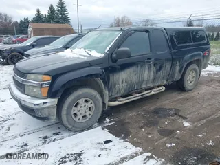 2005 Chevrolet Colorado LS Z71 with VIN 1GCDT196258204264, listed as a IAAI auction lot 41080277 with 138,761 mi miles. Bid and sale history available at carsss.com. Image 17.