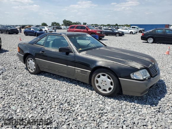 1990 Mercedes-Benz 300 with VIN WDBFA61E3LF005181, listed as a Copart auction lot 54248995 with 142,368 mi miles and Clean Title. Bid and sale history available at DreamBid. Image 4.