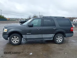 2007 Ford Expedition XLT with VIN 1FMFU15507LA64326, listed as a IAAI auction lot 42036406 with Not provided miles and . Bid and sale history available at DreamBid. Image 15.