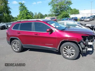 2019 Jeep Cherokee Latitude Plus z VIN 1C4PJMLX0KD346993, wystawiony jako IAAI lot #42373990 z przebiegiem 92 213 mil mil oraz . Historia ofert i sprzedaży dostępna na DreamBid. Obrazek 14.