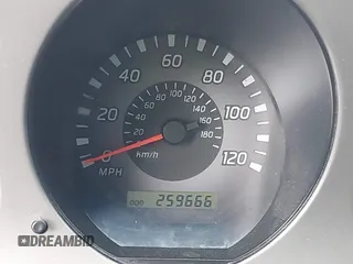 2003 Nissan Frontier SE z VIN 1N6ED29X53C426546, wystawiony jako IAAI lot #41654331 z przebiegiem 259 666 mil mil oraz . Historia ofert i sprzedaży dostępna na DreamBid. Obrazek 16.