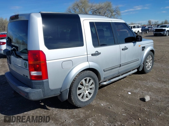 2006 Land Rover LR3 SE z VIN SALAE254X6A371644, wystawiony jako IAAI lot #42126034 z przebiegiem 229 295 mil mil oraz . Historia ofert i sprzedaży dostępna na DreamBid. Obrazek 4.