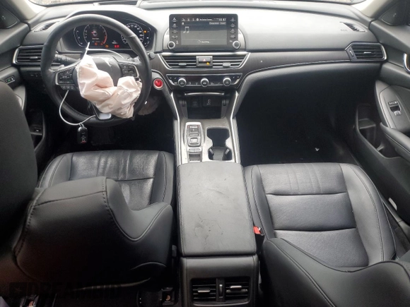 2019 Honda Accord Touring with VIN 1HGCV2F90KA801977, listed as a Copart auction lot 58150085 with 155,404 mi miles and Salvage title. Bid and sale history available at DreamBid. Image 8.