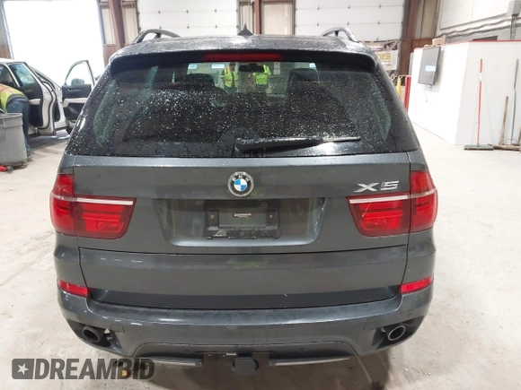 2012 BMW X5 35i z VIN 5UXZV4C59CL985715, wystawiony jako IAAI lot #42307586 z przebiegiem 105 147 mil mil oraz . Historia ofert i sprzedaży dostępna na DreamBid. Obrazek 16.