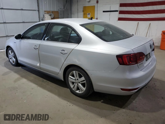 2013 Volkswagen Jetta Sedan Hybrid SE with VIN 3VW637AJ3DM313738, listed as a Copart auction lot 54396485 with 142,033 mi miles and Clean Title. Bid and sale history available at carsss.com. Image 2.