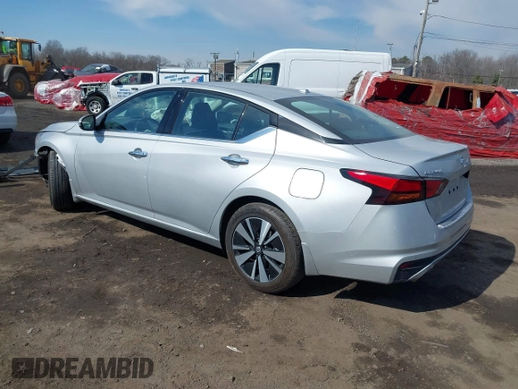2020 Nissan Altima 2.5 SL with VIN 1N4BL4EV3LN322219, listed as a IAAI auction lot 41635181 with 11,574 mi miles. Bid and sale history available at carsss.com. Image 3.