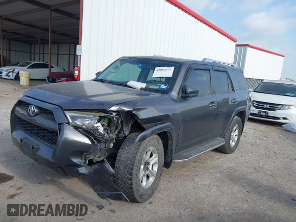 2014 Toyota 4Runner SR5 z VIN JTEZU5JR0E5071498, wystawiony jako IAAI lot #42050372 z przebiegiem 109 448 mil mil oraz . Historia ofert i sprzedaży dostępna na DreamBid. Obrazek 2.