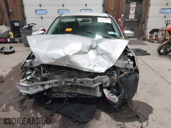 2015 Ford Focus SE with VIN 1FADP3F24FL272863, listed as a IAAI auction lot 41561084 with 103,875 mi miles. Bid and sale history available at carsss.com. Image 13.