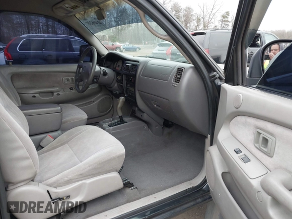 2001 Toyota Tacoma PreRunner with VIN 5TESM92N71Z720147, listed as a IAAI auction lot 41496307 with 317,444 mi miles and . Bid and sale history available at DreamBid. Image 5.
