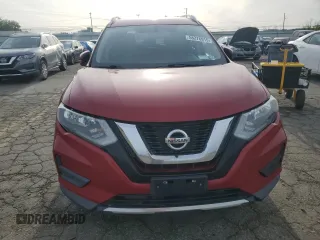 2017 Nissan Rogue SL z VIN JN8AT2MV6HW267377, wystawiony jako Copart lot #58276915 z przebiegiem 55 463 mil mil oraz Czysty tytuł • Clean title. Historia ofert i sprzedaży dostępna na DreamBid. Obrazek 5.