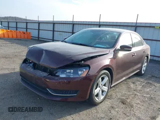 2013 Volkswagen Passat SE w/Sunroof with VIN 1VWBH7A35DC150285, listed as a IAAI auction lot 38970420 with 160,374 mi miles. Bid and sale history available at carsss.com. Image 2.