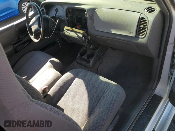 1999 Ford Ranger XLT with VIN 1FTYR14X6XPA45855, listed as a Copart auction lot 41889965 with 221,848 mi miles and Salvage Title. Bid and sale history available at DreamBid. Image 8.