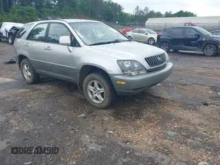 2000 Lexus RX 300 z VIN JT6GF10U3Y0060413, wystawiony jako IAAI lot #42108695 z przebiegiem 174 769 mil mil oraz . Historia ofert i sprzedaży dostępna na DreamBid. Obrazek 1.
