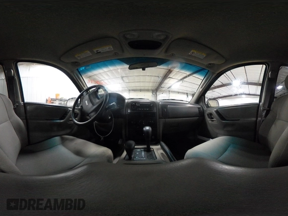 2004 Jeep Grand Cherokee Laredo with VIN 1J4GW48N84C367215, listed as a IAAI auction lot 41352098 with 165,485 mi miles and . Bid and sale history available at DreamBid. Image 18.