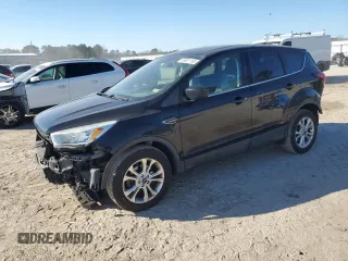 2019 Ford Escape SE with VIN 1FMCU0GD3KUA30594, listed as a Copart auction lot 45931195 with 101,119 mi miles and Salvage Title. Bid and sale history available at carsss.com. Image 1.