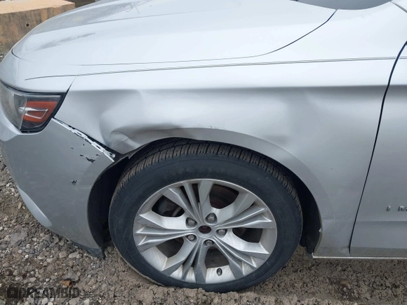 2015 Chevrolet Impala LT with VIN 1G1125S30FU138781, listed as a IAAI auction lot 41696424 with 150,239 mi miles. Bid and sale history available at carsss.com. Image 17.