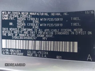 2017 Toyota Sienna SE with VIN 5TDXZ3DC4HS806247, listed as a IAAI auction lot 41323320 with 18,212 mi miles and . Bid and sale history available at DreamBid. Image 9.