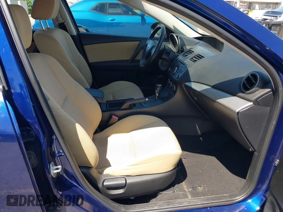 2013 Mazda 3 i Touring with VIN JM1BL1L74D1801383, listed as a IAAI auction lot 42023534 with 92,362 mi miles and . Bid and sale history available at carsss.com. Image 5.