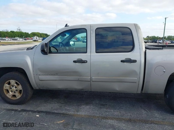 2008 Chevrolet Silverado 1500 LTZ with VIN 3GCEC13J28G138640, listed as a IAAI auction lot 42094031 with 246,804 mi miles. Bid and sale history available at carsss.com. Image 14.