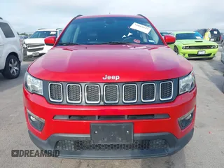 2017 Jeep Compass Latitude с VIN 3C4NJCBB6HT669102, выставлен на аукционе IAAI как лот 42084147 с пробегом 112 972 миль миль и . История ставок и продаж доступна на DreamBid. Изображение 12.