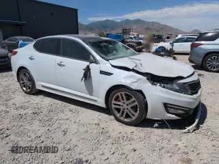 2013 Kia Optima SX с VIN 5XXGR4A6XDG091796, выставлен на аукционе Copart как лот 60294155 с пробегом Не указан миль и Списание • Salvage title. История ставок и продаж доступна на DreamBid. Изображение 4.